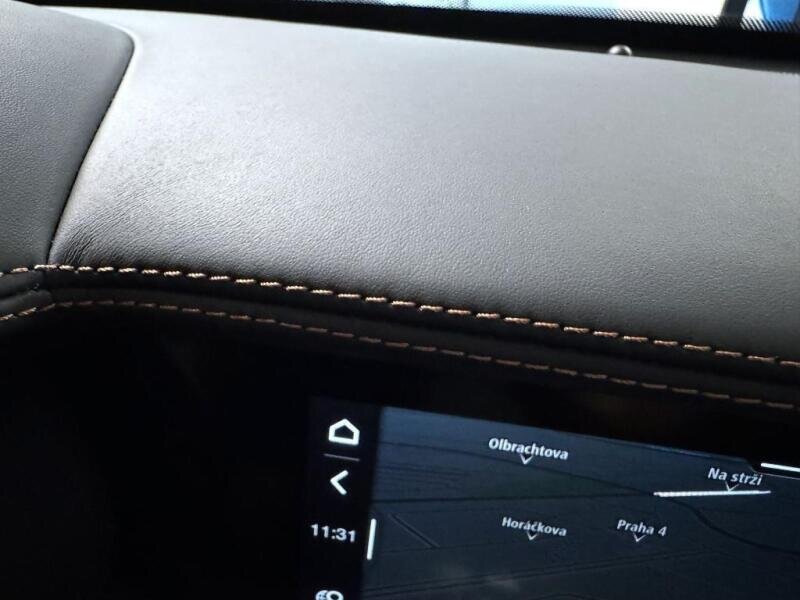 Alfa Romeo Stelvio SUV / Terénní 2,0 l 206 kw