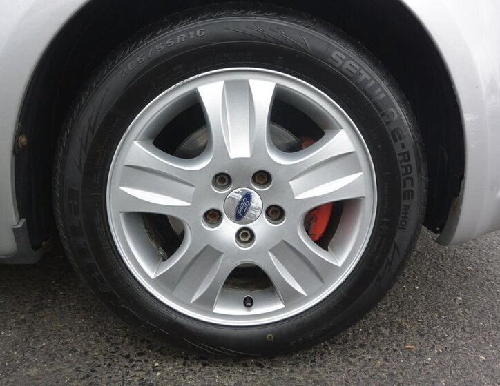 Ford C-MAX MPV 1,6 l 66 kw