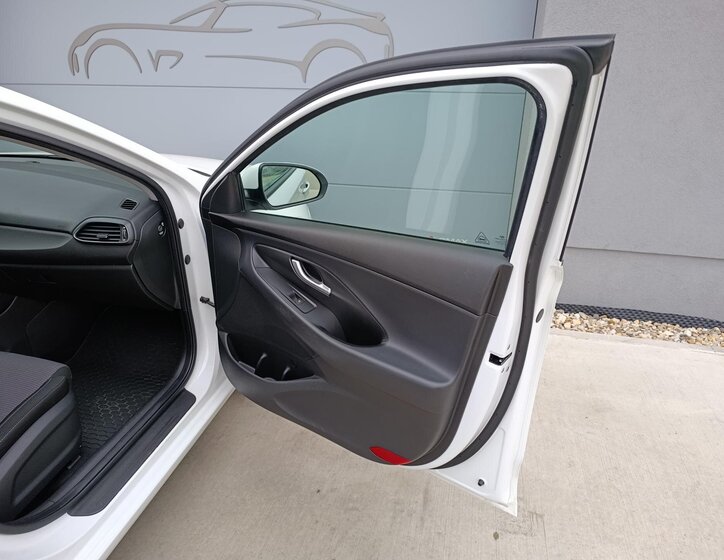 Hyundai i30 Kombi 1,4 l 73 kw