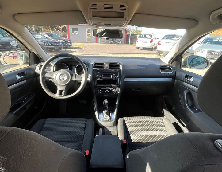 Volkswagen Golf 22