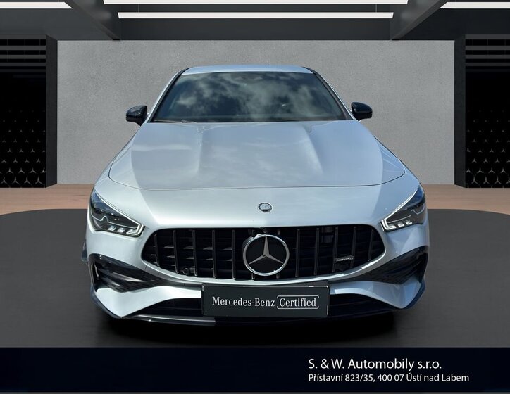 Mercedes-Benz CLA Kombi 2,0 l 225 kw