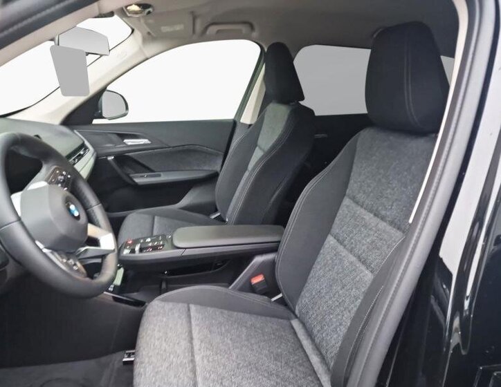 BMW X1 SUV 1,5 l 100 kw