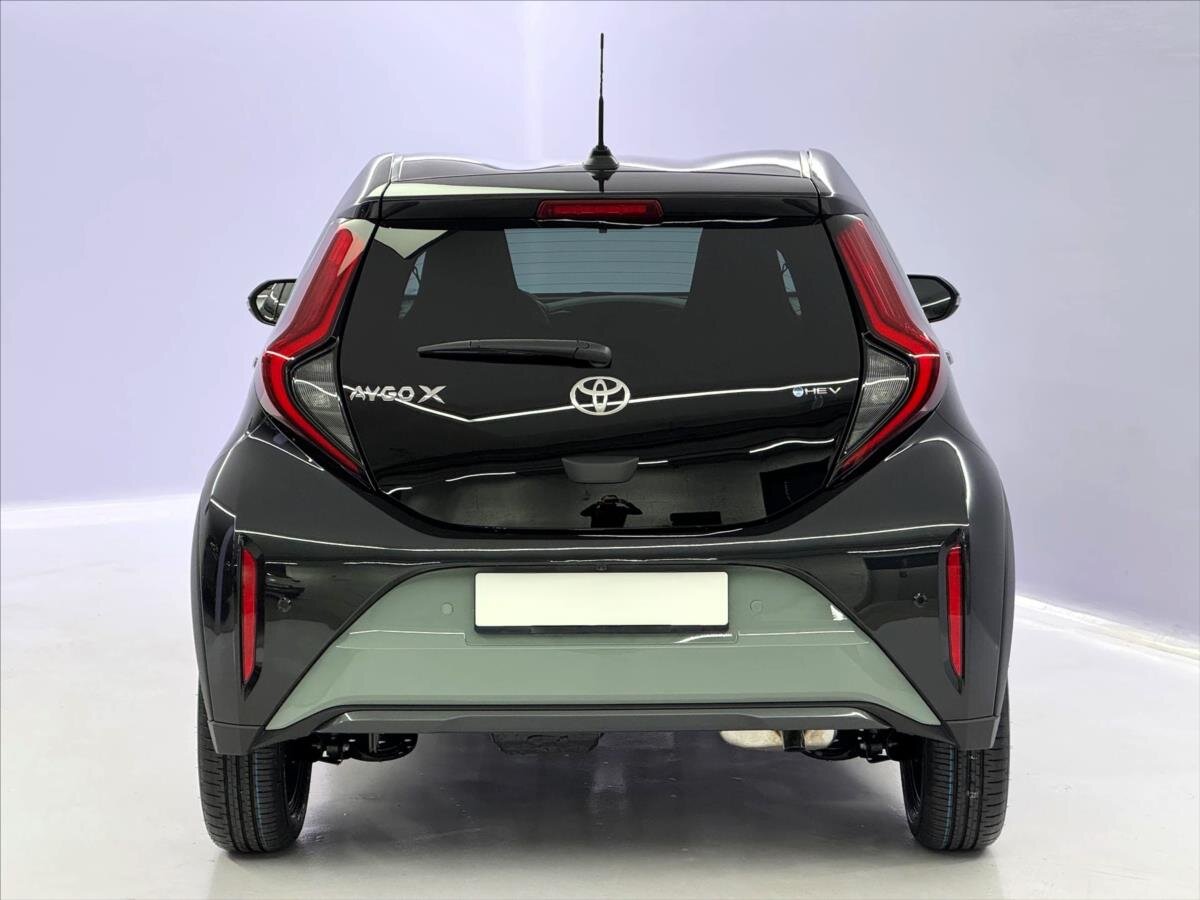 Toyota Aygo Hatchback 1,5 l 85 kw