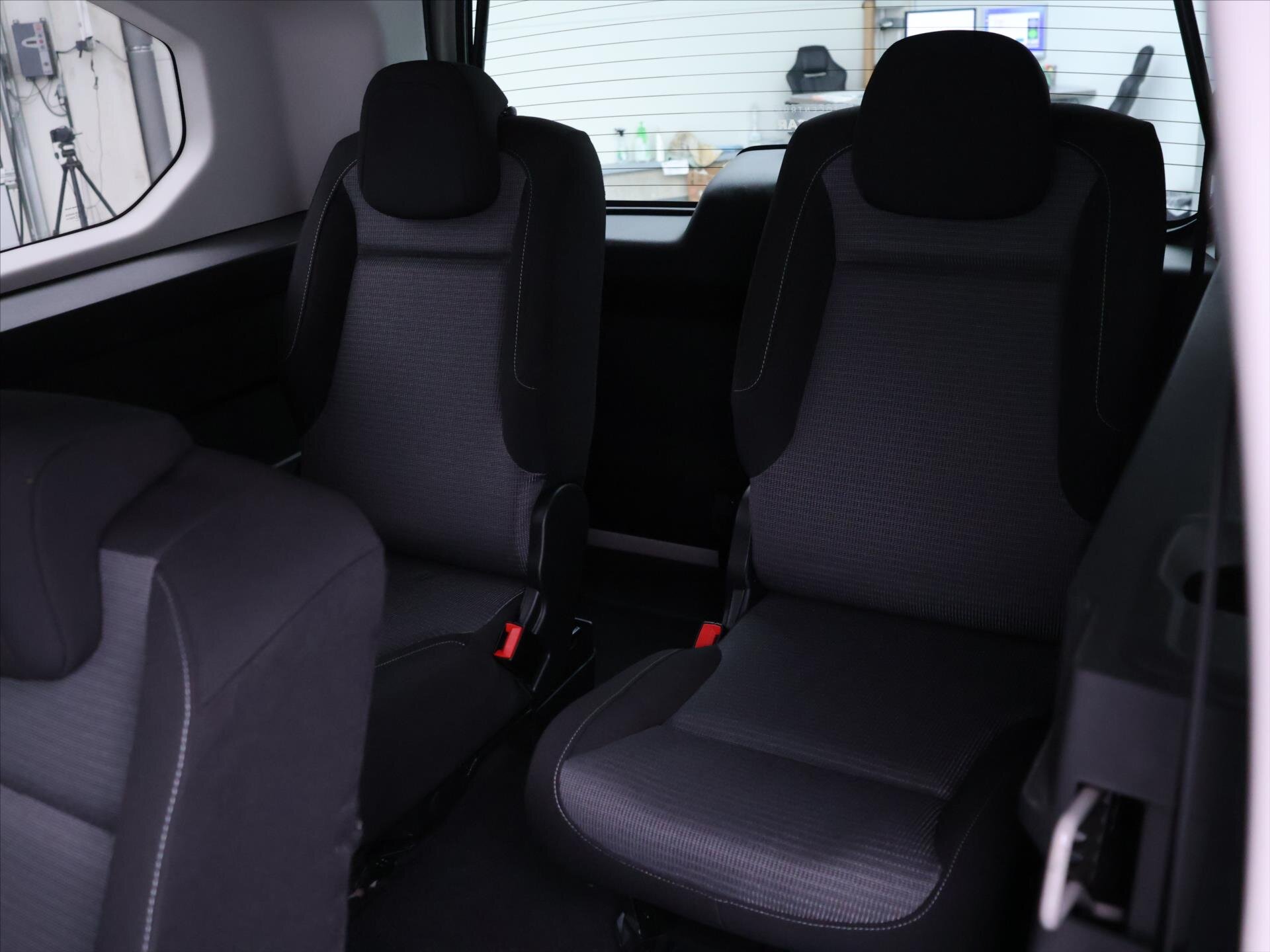 Toyota ProAce City Verso MPV 1,2 l 81 kw