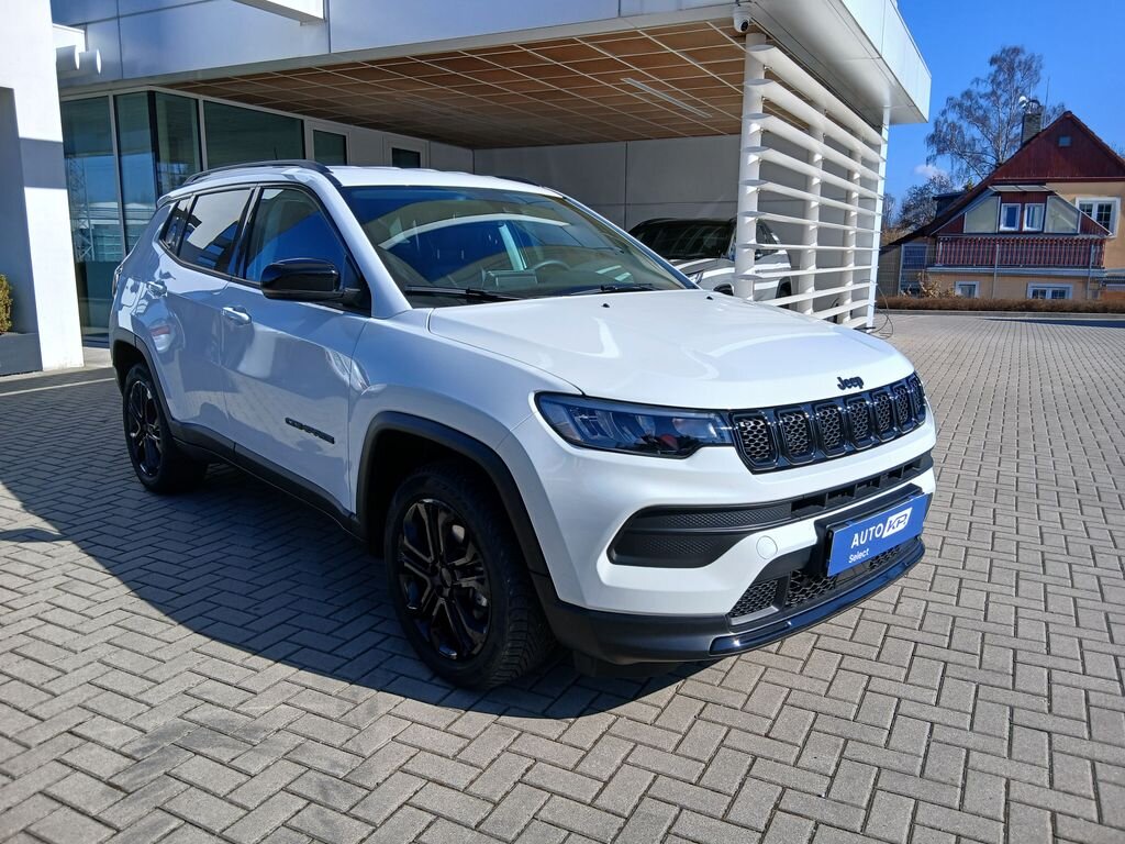 Jeep Compass SUV / Terénní 1,5 l 96 kw