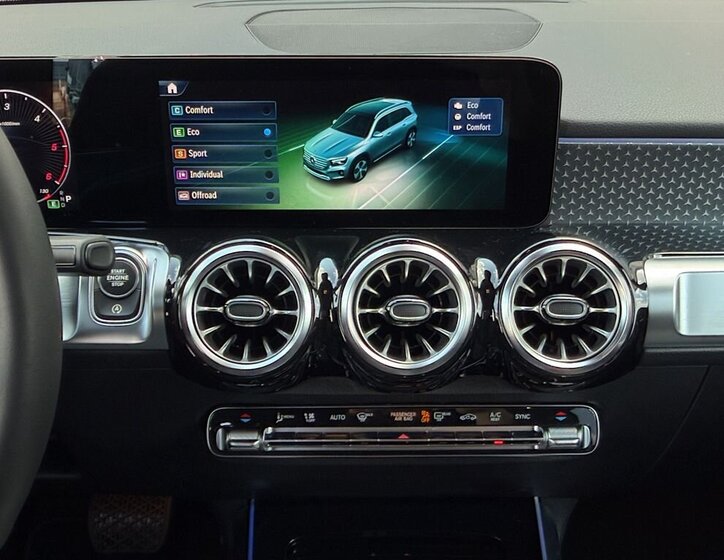 Mercedes-Benz GLB SUV / Terénní 2,0 l 110 kw