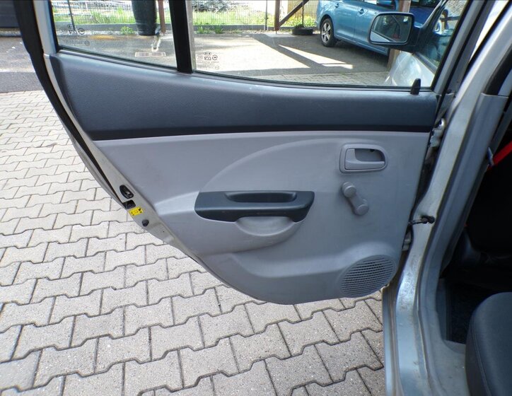 KIA Picanto Kombi 1,1 l 48 kw