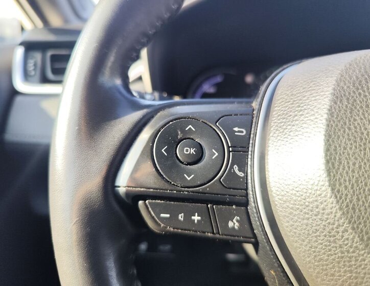 Toyota RAV4 SUV / Terénní 2,5 l 163 kw