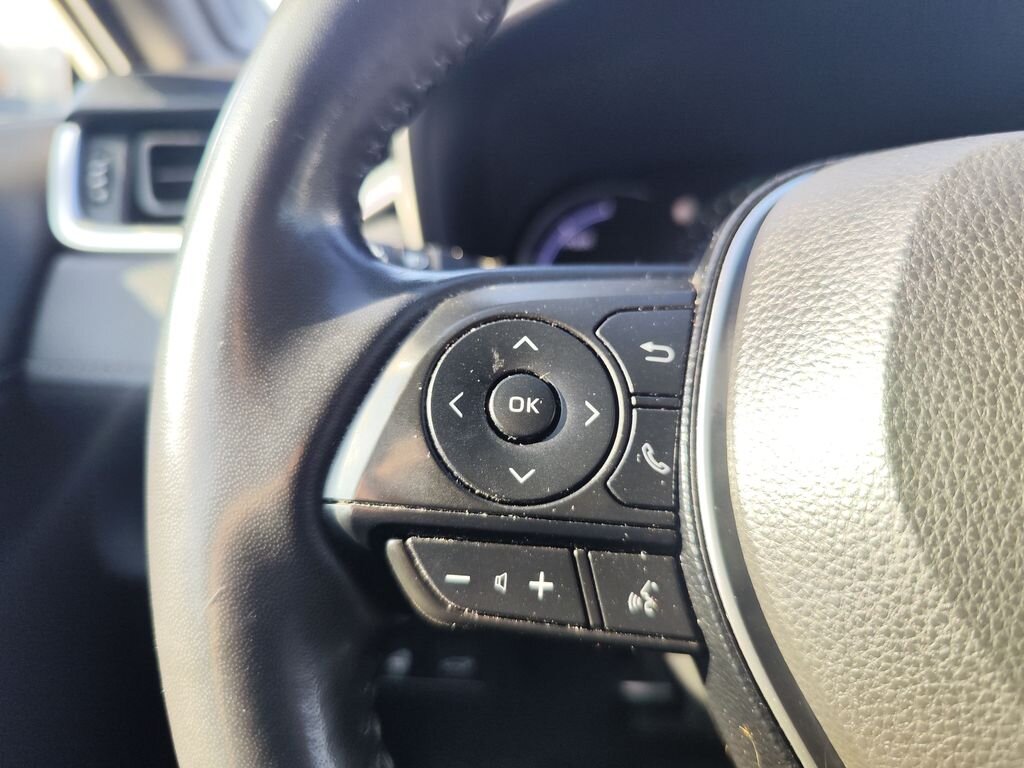 Toyota RAV4 SUV / Terénní 2,5 l 163 kw