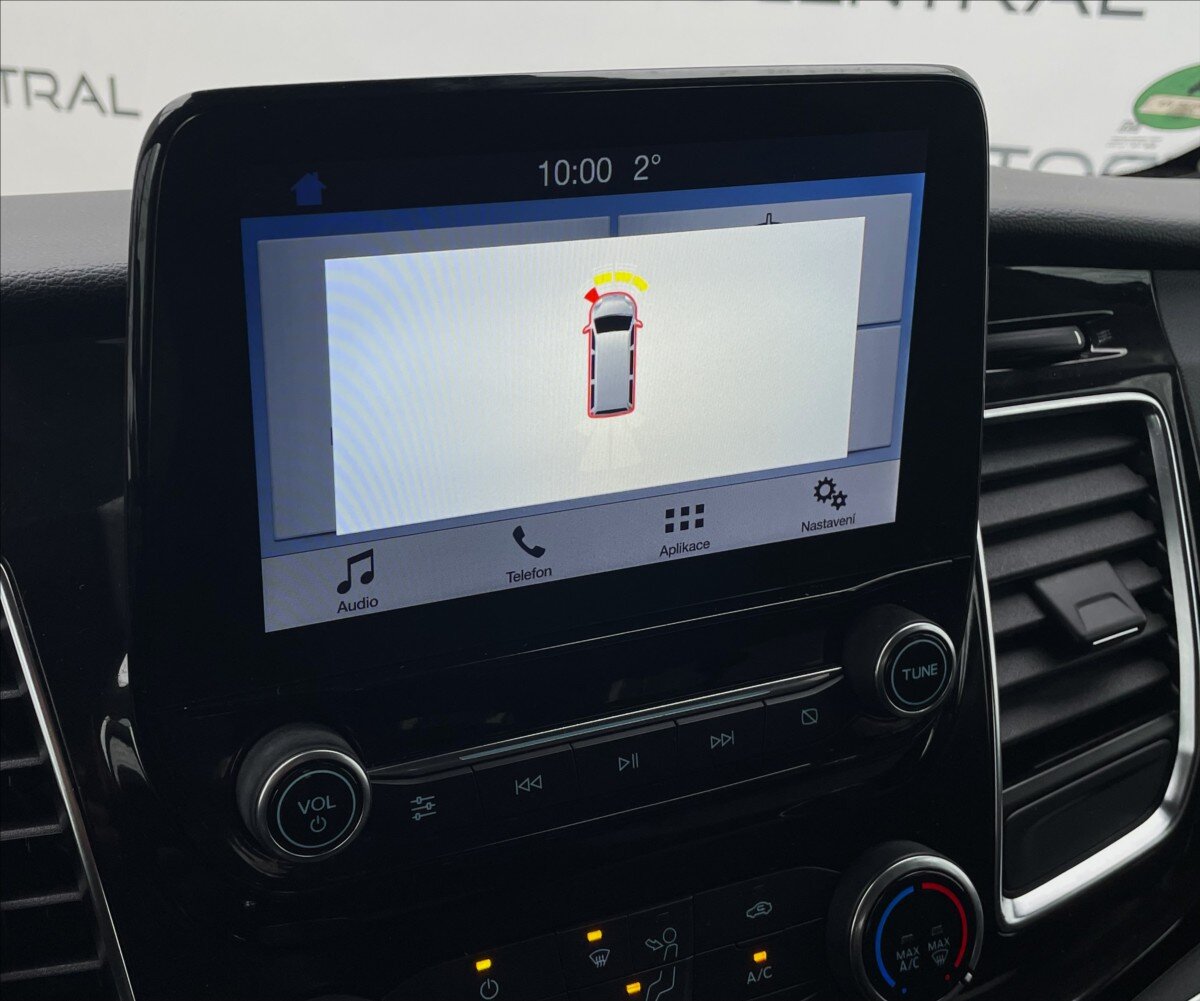 Ford Tourneo Custom MPV 2,0 l 96 kw