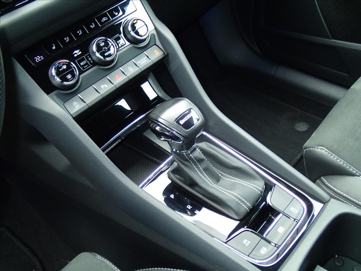 Škoda Kodiaq SUV / Terénní 1,5 l 110 kw