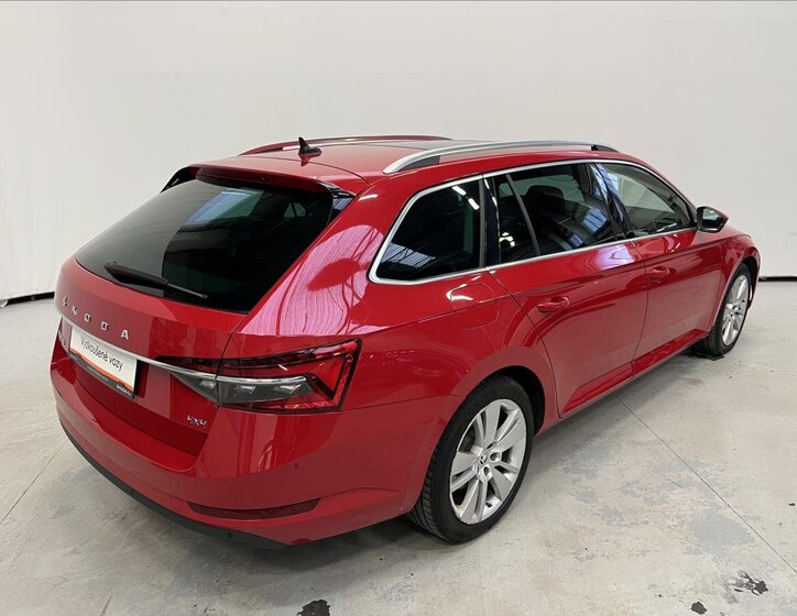 Škoda Superb Kombi 2,0 l 147 kw