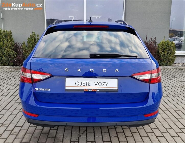 Škoda Superb Kombi 2,0 l 110 kw