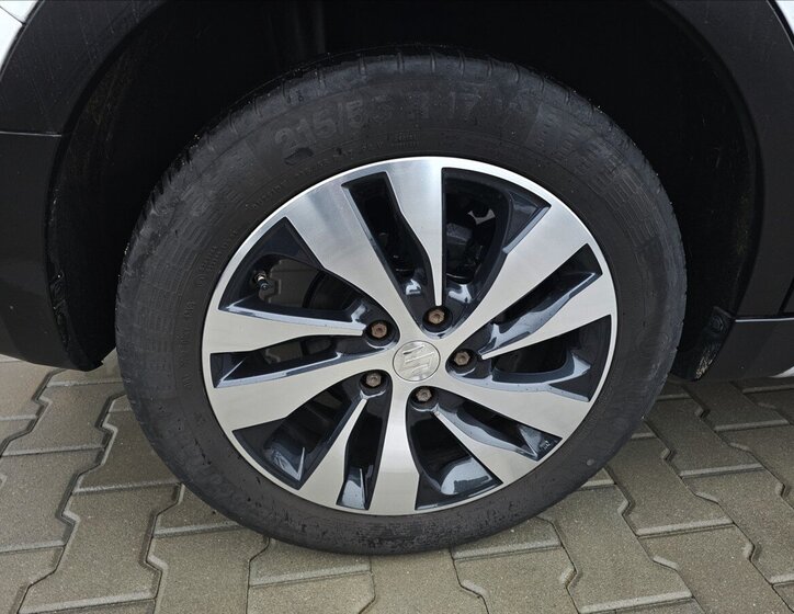 Suzuki SX4 S-Cross 28