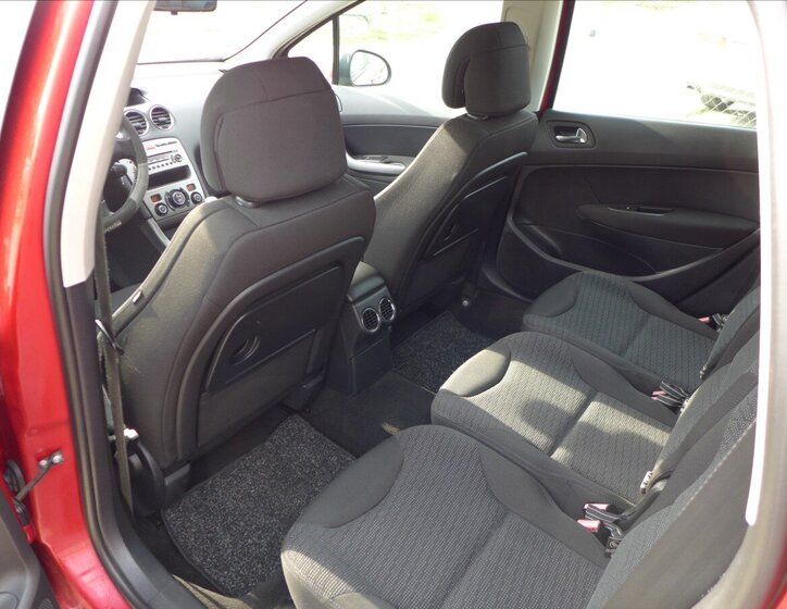 Peugeot 308 Kombi 1,6 l 80 kw