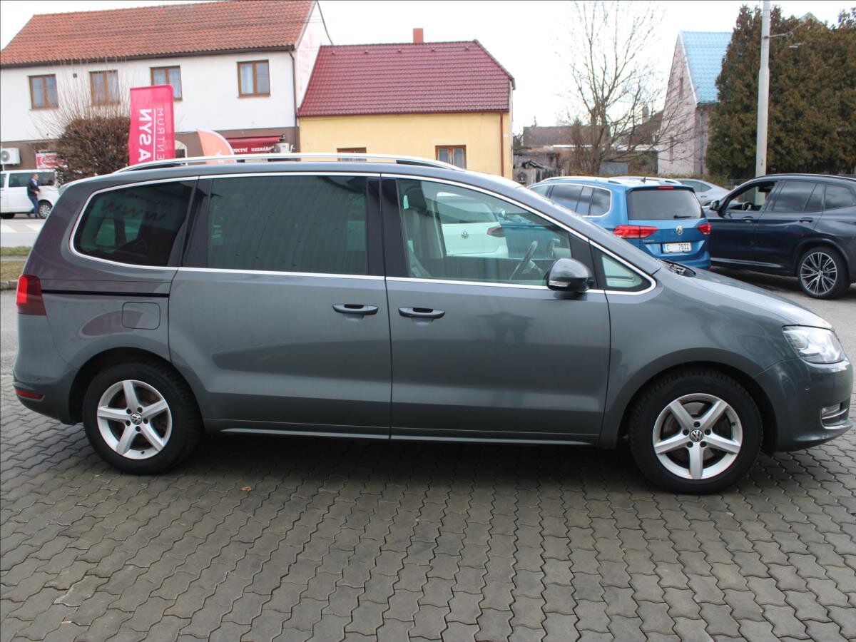 Volkswagen Sharan MPV 2,0 l 110 kw