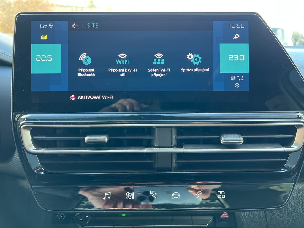 Citroën C5 Aircross SUV 1,6 l 133 kw