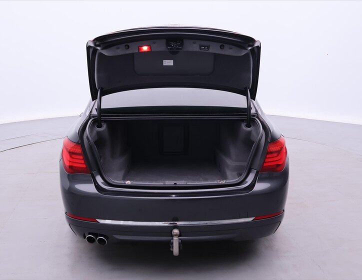 BMW Řada 7 9