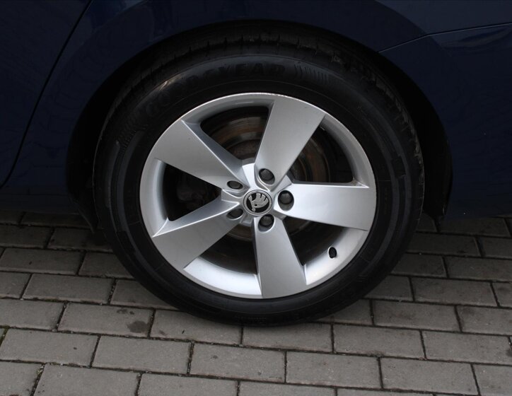 Škoda Superb Kombi 2,0 l 110 kw