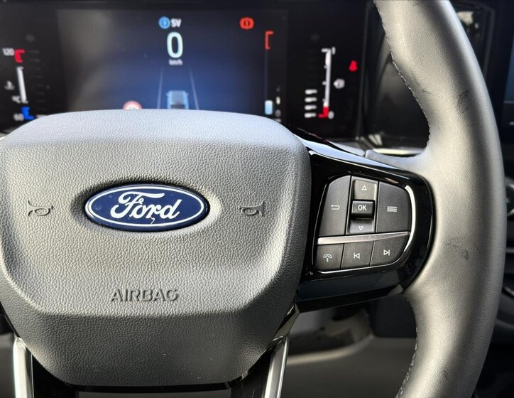 Ford Transit Custom Kombi 2,0 l 110 kw