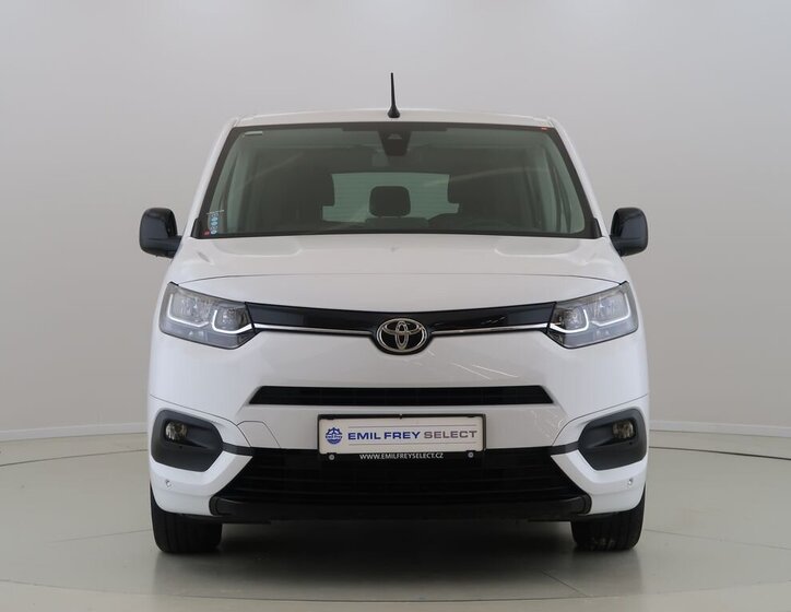 Toyota ProAce Kombi 1,5 l 96 kw