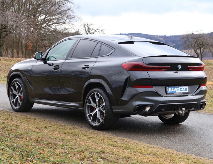 BMW X6 SUV 3,0 l 210 kw