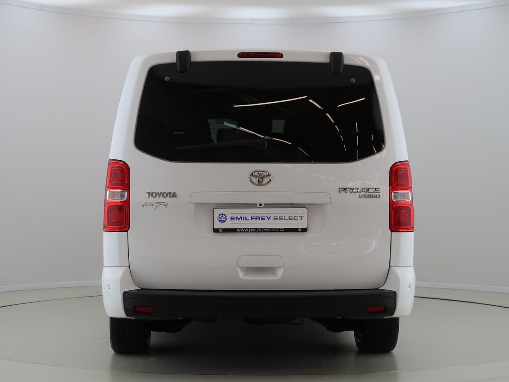 Toyota ProAce VAN-Minibus 2,0 l 130 kw