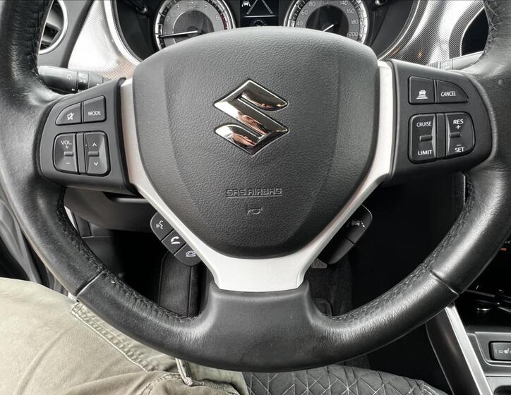 Suzuki Vitara 41