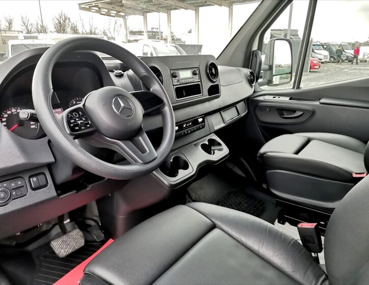 Mercedes-Benz Sprinter Skříň 2,0 l 125 kw