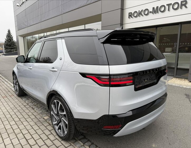 Land Rover Discovery 10