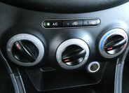 Hyundai i10 Hatchback 1,1 l 51 kw