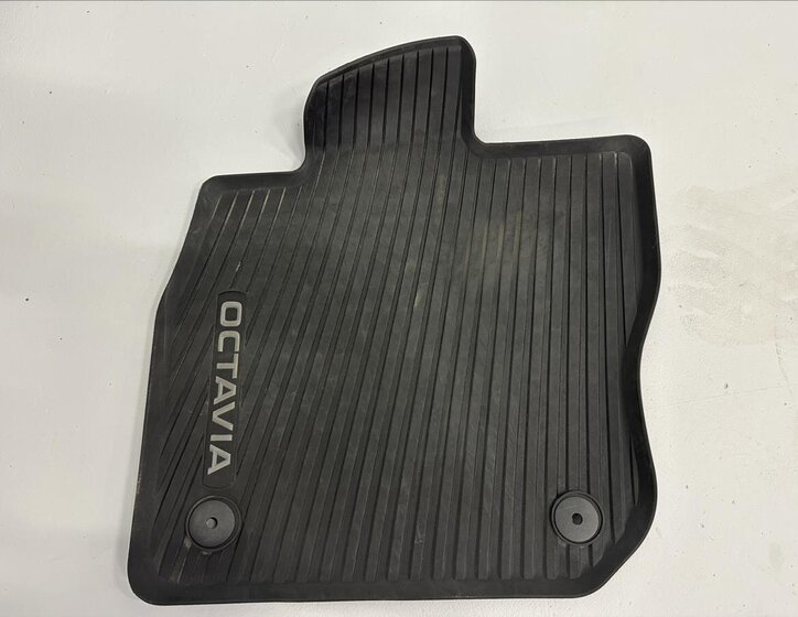 Škoda Octavia Liftback 1,4 l 180 kw