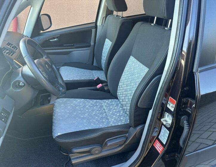 Suzuki SX4 14