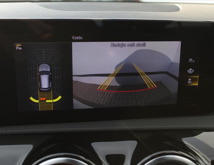 Mercedes-Benz CLA 19