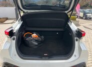 Toyota C-HR SUV / Terénní 2,0 l 145 kw