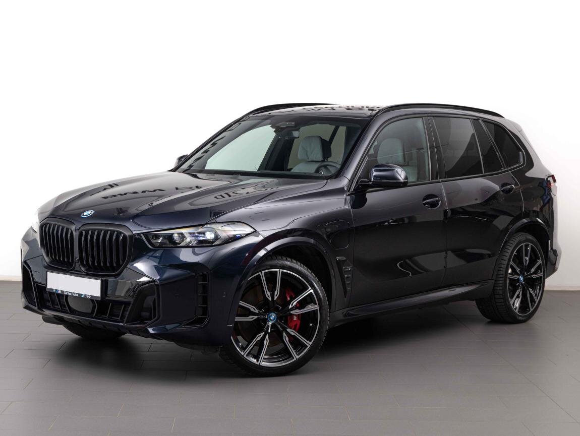 BMW X5 SUV 3,0 l 360 kw