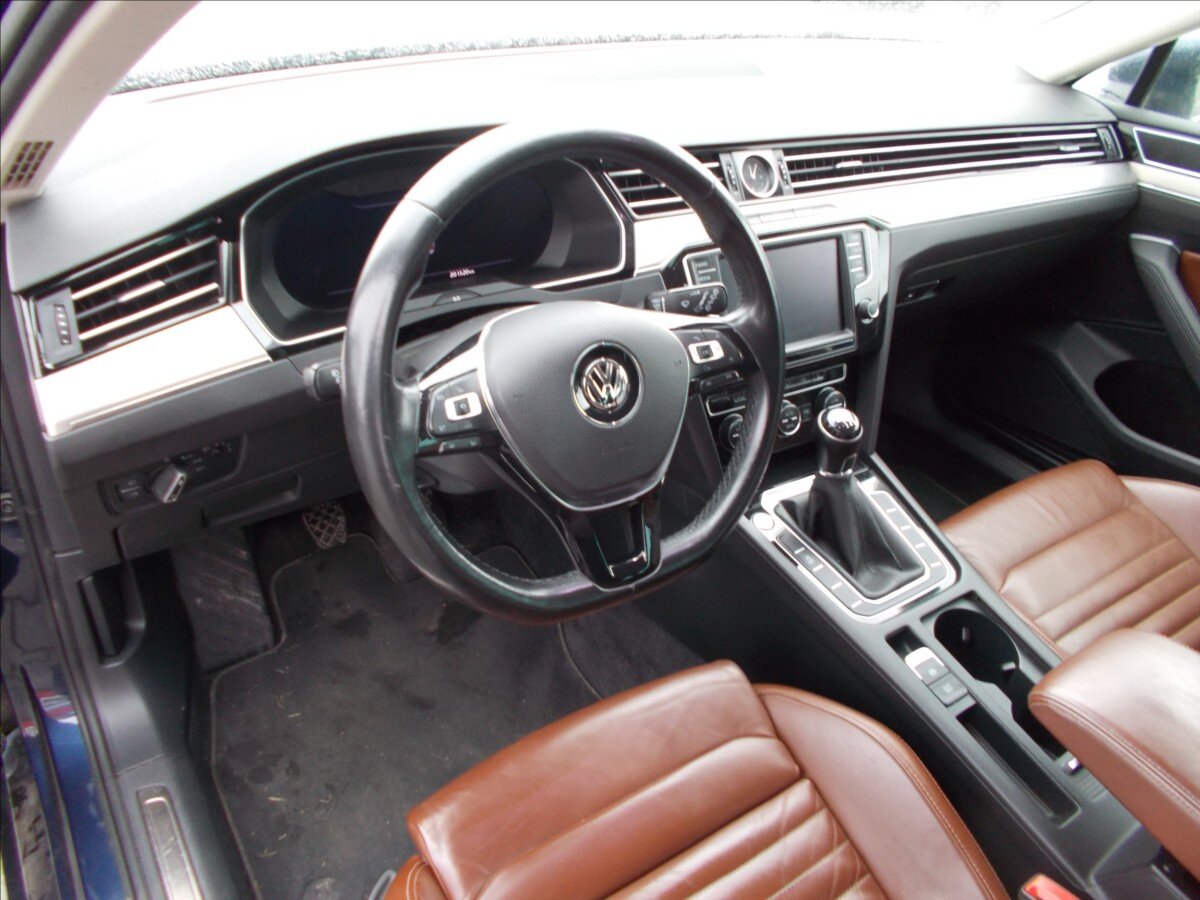 Volkswagen Passat Kombi 1,4 l 110 kw