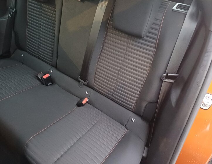 Peugeot 2008 Hatchback 1,5 l 81 kw