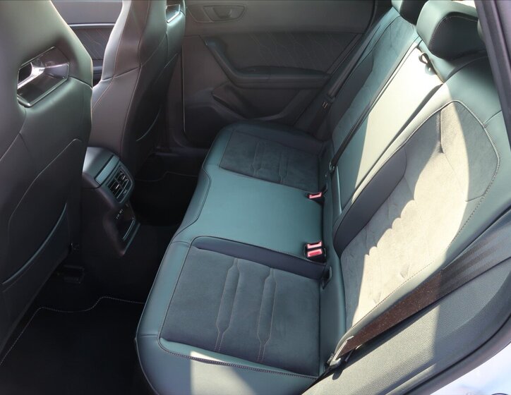 Cupra Ateca SUV / Terénní 1,5 l 110 kw