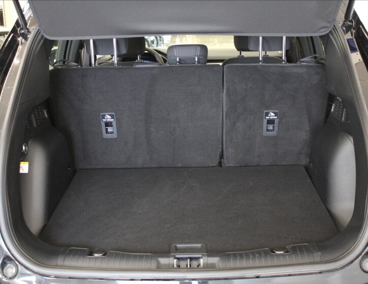 Ford Kuga SUV 1,5 l 88 kw