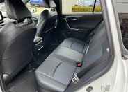 Toyota RAV4 SUV 2,5 l 131 kw