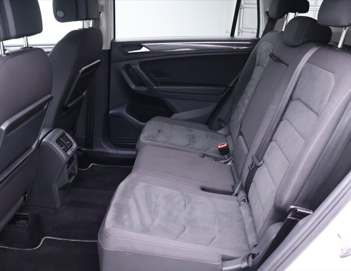 Volkswagen Tiguan Allspace SUV / Terénní 2,0 l 110 kw