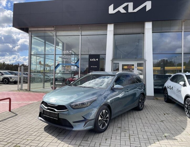 KIA Ceed Kombi 1,5 l 103 kw