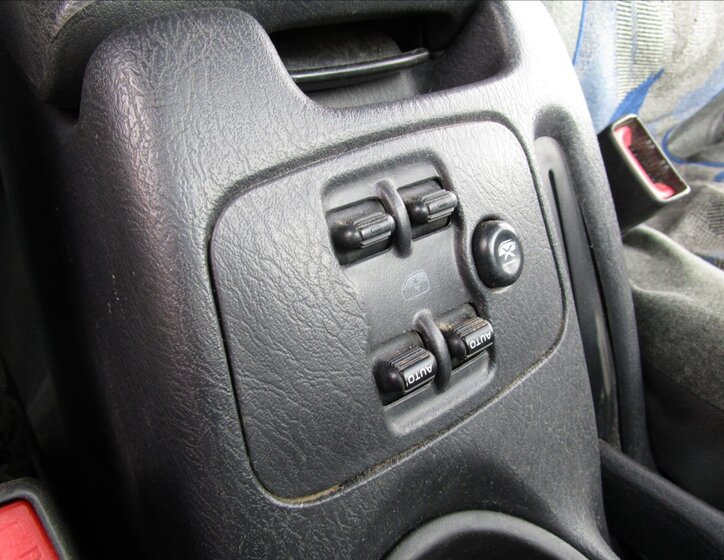 Jeep Cherokee Kombi 2,5 l 105 kw