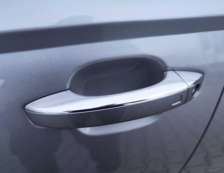 Audi A6 Sedan / Limuzína 3,0 l 200 kw