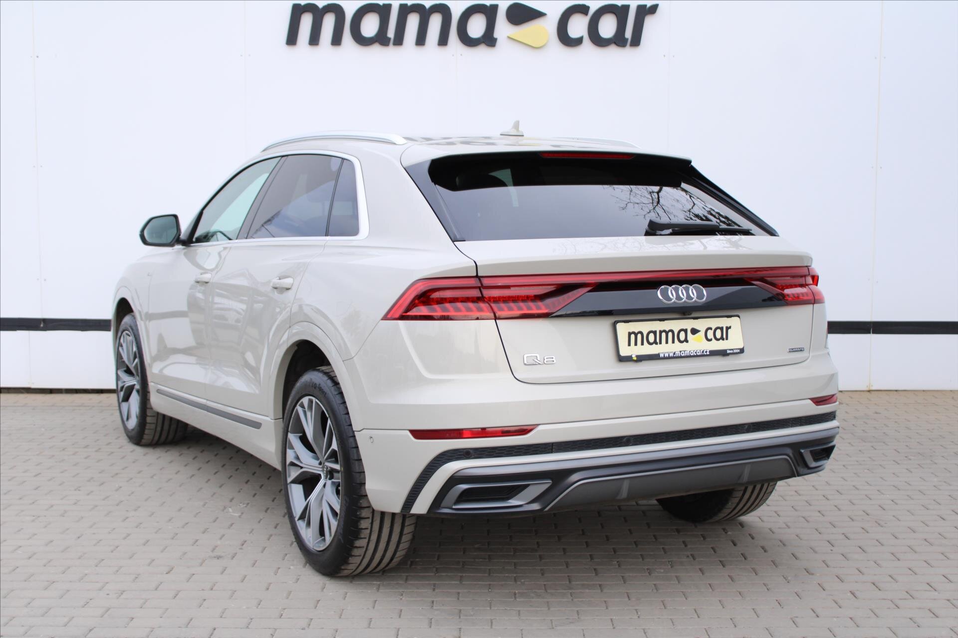 Audi Q8 SUV / Terénní 3,0 l 250 kw