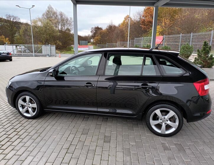 Škoda Rapid Hatchback 1,2 l 66 kw