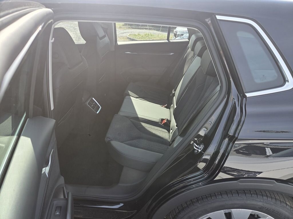 Škoda Elroq SUV / Terénní 1,0 210 kw
