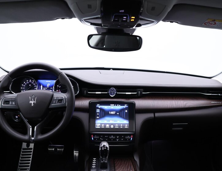 Maserati Quattroporte 30