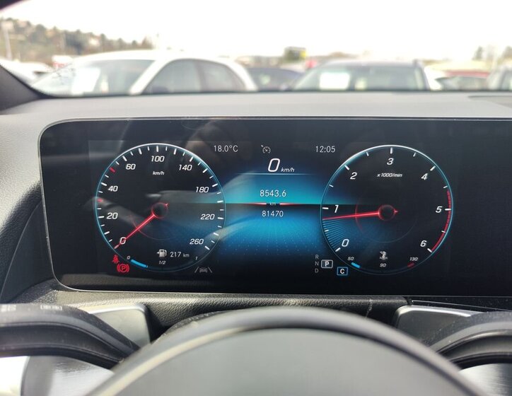 Mercedes-Benz GLB SUV / Terénní 2,0 l 110 kw